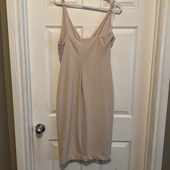 Worn once V-neck mid dress with slit - Picture 2 of 2
